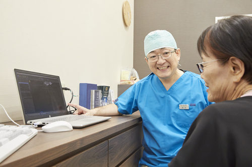 入れ歯はピッタリ作ってしまうと痛いのです